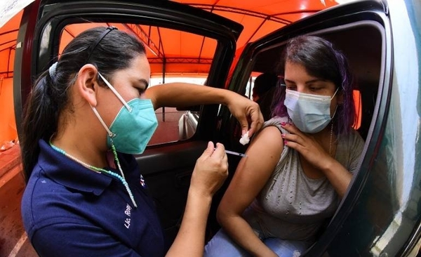 Diario HOY | Salud indica que todas las dosis pueden recibirse en cualquier vacunatorio