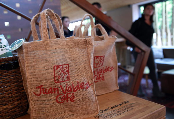 La marca colombiana de cafeterías Juan Valdez abre tiendas en Turquía y Catar - MarketData