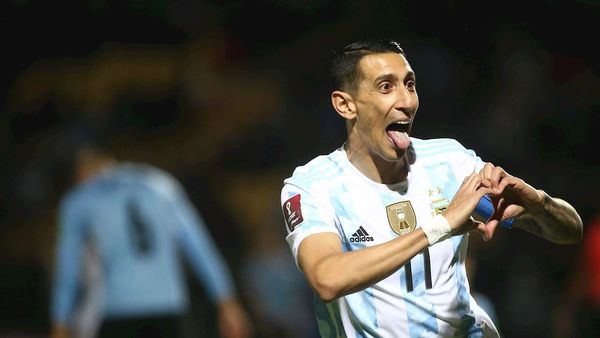 Argentina vence a domicilio a Uruguay