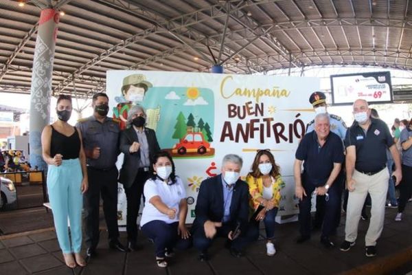 Autoridades nacionales acompañan el Black Friday con campaña Buen Anfitrión en el Este - ADN Digital