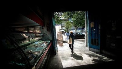 Falta de trabajo aprieta el estómago y el humor social de los argentinos