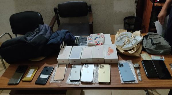 Detienen a presunto ladrón de local de celulares tras persecución - Nacionales - ABC Color