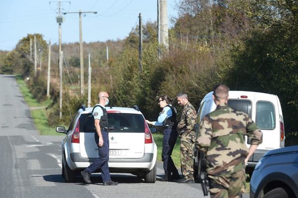 Una adolescente que tuvo en vilo a Francia fingió su secuestro - Mundo - ABC Color