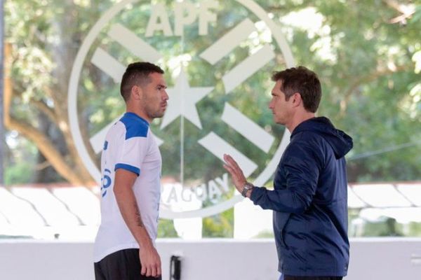 Celso Ortiz fue desconvocado de la Albirroja por lesión