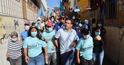 La Nación / La fracturada oposición de Venezuela da un pequeño y tardío paso hacia la unidad