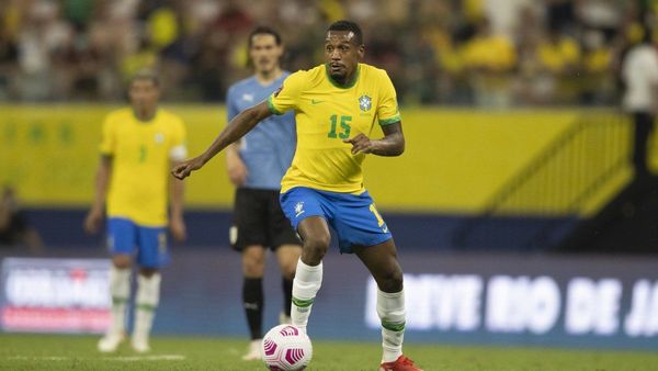 Brasil convoca a Edenilson en el lugar de Casemiro