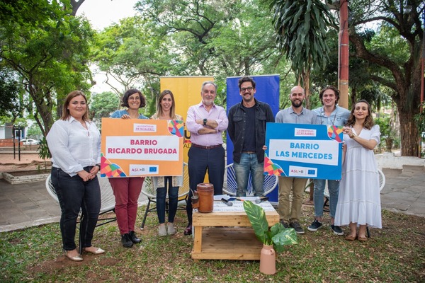 Ricardo Brugada y las Mercedes, ganadores del concurso “La identidad de mi barrio” - .::Agencia IP::.