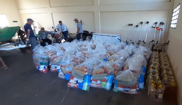 Yacyretá inicia entrega de víveres por veda pesquera en Itapúa - .::Agencia IP::.