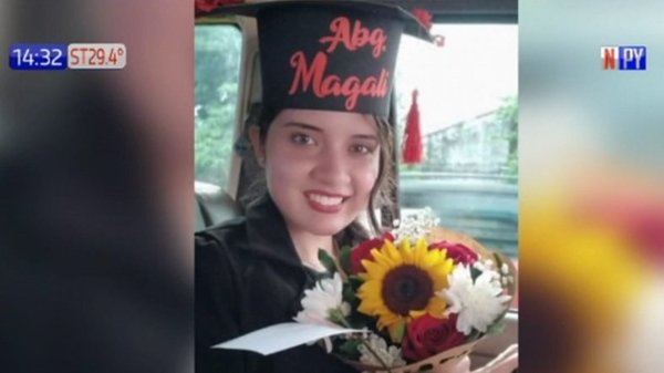 ¡Inspirador! Joven se recibe de abogada trabajando como albañil | Noticias Paraguay