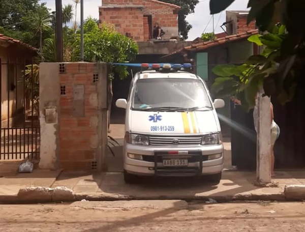 Mujer asesinó a puñaladas a su marido porque este le reclamó que no planchó su camisa - Noticiero Paraguay