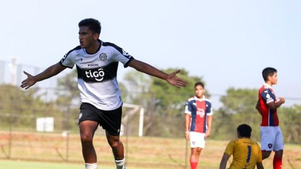 Olimpia ganó 4 de los 6 clásicos en Formativas