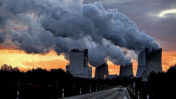 La cumbre del clima aprueba un acuerdo clave para limitar el calentamiento