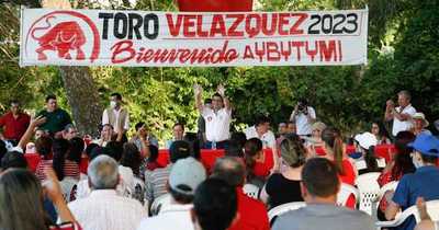 «Los que se pasan hablando de Concordia Colorada quieren elegir un candidato presidencial entre 4 paredes», alerta Velázquez