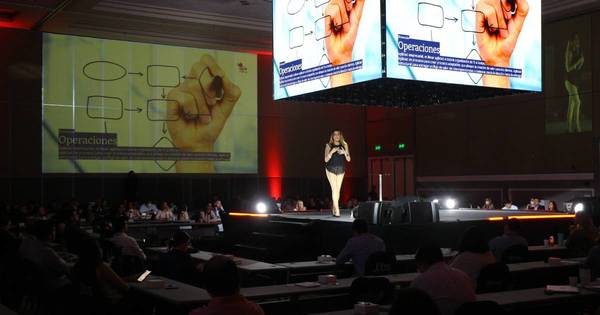 La Nación / Logran exitosa nueva edición de Expo Negocios