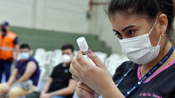 Tiempo de inmunidad depende de plataforma anti-Covid que reciba