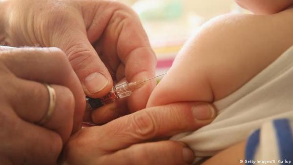 Lanzan campaña de vacunación contra el sarampión, la poliomielitis y rubéola