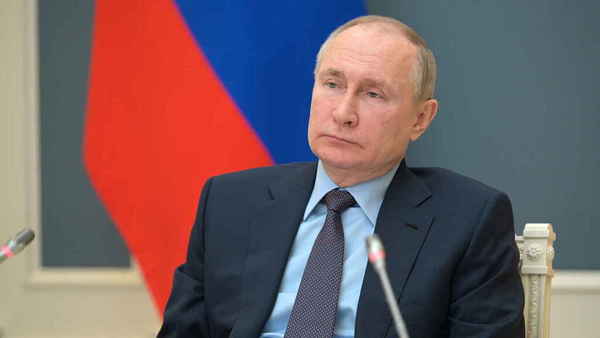 Putin niega avivar la crisis fronteriza de Polonia y ofrece ayuda en su lugar - El Independiente