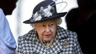 La reina Isabel II no irá a una ceremonia oficial este domingo por razones de salud