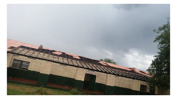 Temporal destruye comedor de escuela en Boquerón