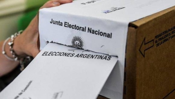 Diario HOY | Cierran los centros de votación de las elecciones legislativas de Argentina