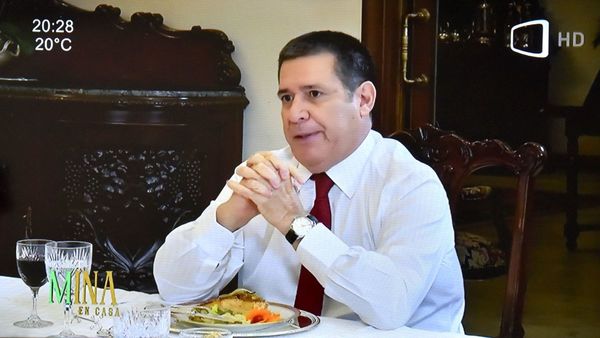 "No lo pondría ni de viceministro de nada", dijo Cartes sobre Hugo Velázquez