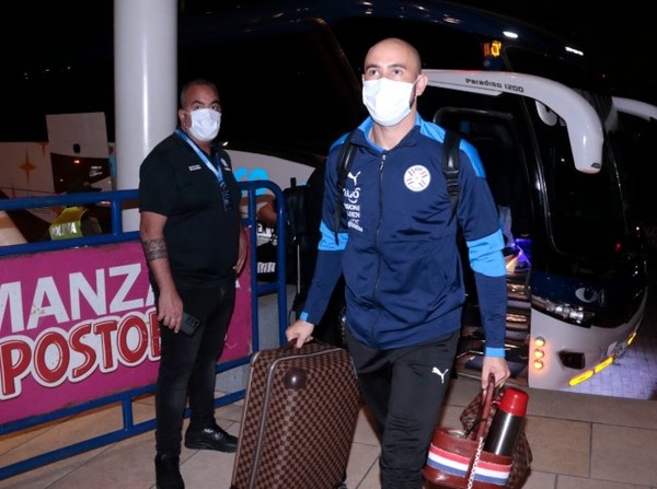 La Albirroja arribó a Barranquilla - APF