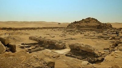 Crónica / Descubren templo que se escondió 4.500 años