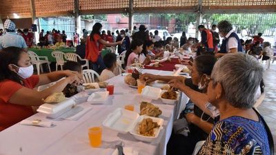 Pastoral Social celebra Día Mundial de los Pobres donando 5.000 platos