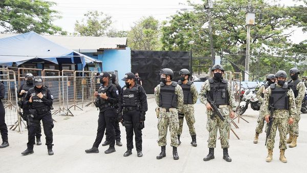 Militares toman cárcel que dejó 68 muertos en Ecuador