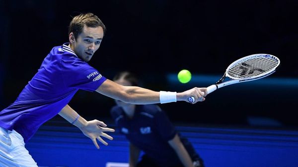 Medvedev se impone a Hurkacz en el Masters - Polideportivo - ABC Color