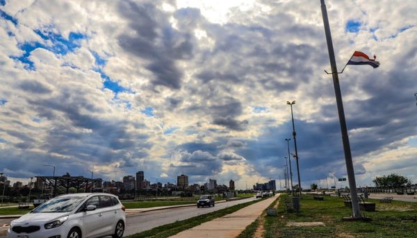 Meteorología anuncia día cálido a caluroso y con chaparrones