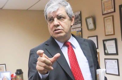 Enrique Riera expectante ante su posible designación como representante ante la OEA | Ñanduti