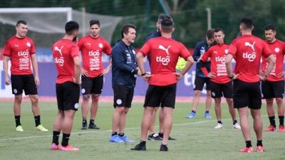 Guillermo Barros Schelotto prepara un onceno con variantes