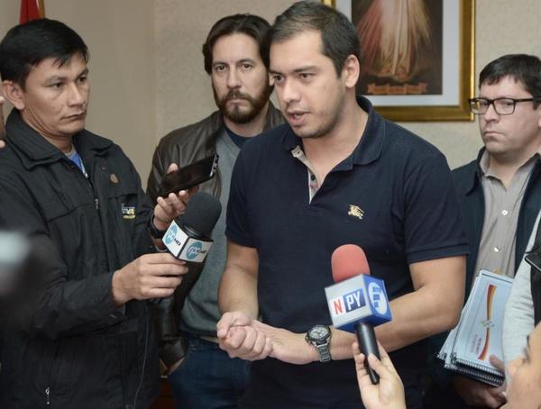 Tras barrida en Catastro y Obras, Prieto pide a profesionales acercar currículos - La Clave