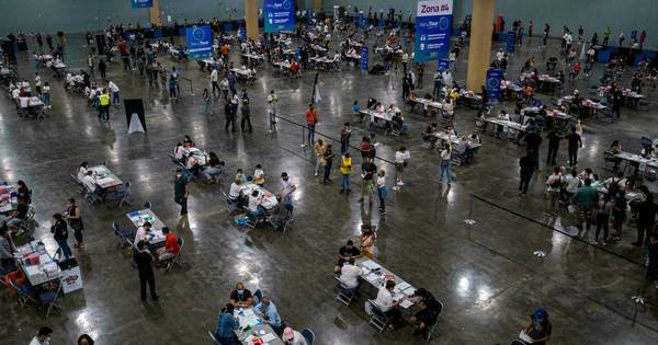 La Nación / “Ciencia y solidaridad”: por qué Puerto Rico lidera la vacunación anti-COVID en EEUU