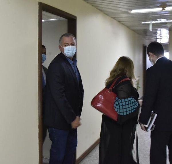 Caso Messer: Roque Silveira plantea suspensión condicional de procedimiento y ofrece ambulancia como reparación - A La Gran 7-30 - ABC Color