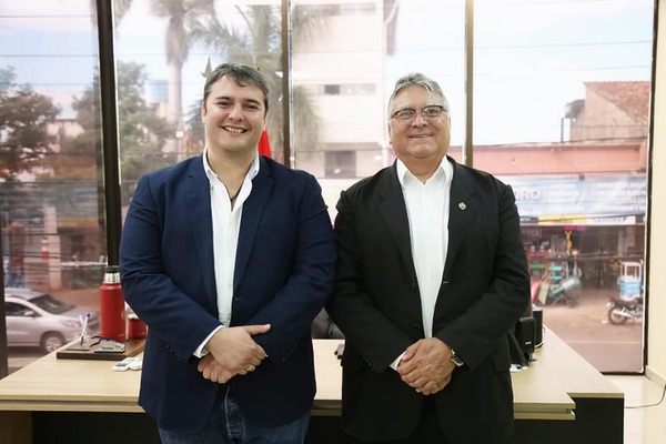 Intendente y Gobernador se reúnen para coordinar trabajos - Noticiero Paraguay