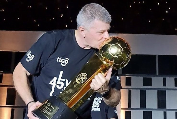 ¡Miguel Brunotte renuncia a la presidencia del Club Olimpia! - Noticiero Paraguay