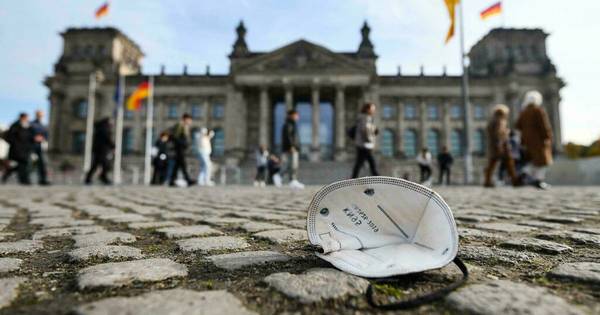 La Nación / Alemania contempla volver a teletrabajar ante nueva ola de COVID-19