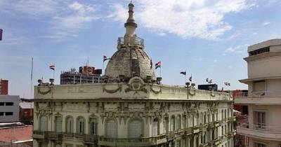 La Nación / El déficit fiscal llegó al 1,9% del PIB a octubre del 2021