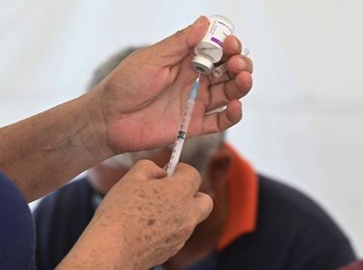 Vacunas antiCovid: “Hay que creer en la ciencia”, sostiene médico investigador - Nacionales - ABC Color