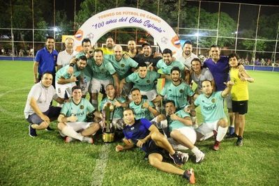 Los campeones del torneo del Club Deportivo Sajonia - Fútbol - ABC Color