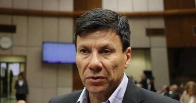 La Nación / Velázquez se pasa atacado en vez de hablar de sus propuestas, dice Harms