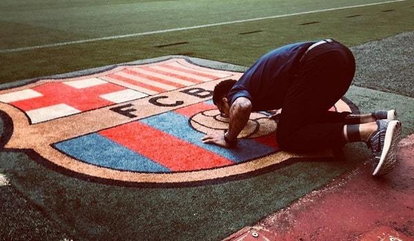 Alves tendrá el salario más bajo del Barcelona