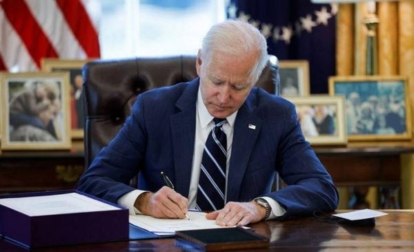 Diario HOY | Biden promulga plan de infraestructura en EEUU por 1,2 billones de dólares
