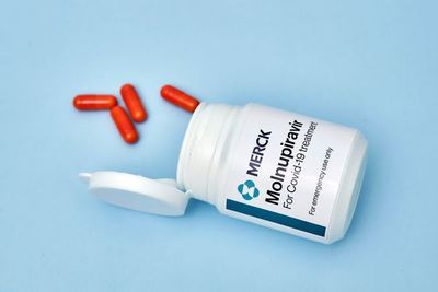 Molnupiravir: pastilla antiCOVID ya estaría a la venta dentro de 15 días - Nacionales - ABC Color