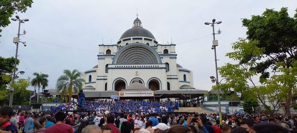 Caacupé: habrá tres puestos de vacunación para peregrinos - Nacionales - ABC Color