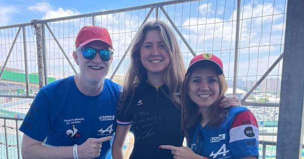 La Nación / Gesto viral: Fernando Alonso emociona a fan paraguaya