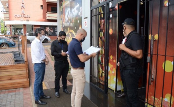 Siguen controlando patentes y ocupación irregular de veredas