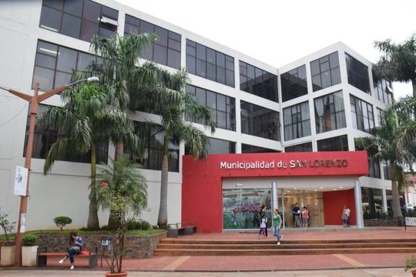Municipalidad de San Lorenzo: Despido de casi 500 funcionarios es la única forma de acceder a desprecarización laboral
